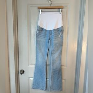 Hatch Over The Bump Light Wash Slight flare/ Bootcut Jeans, Size 25